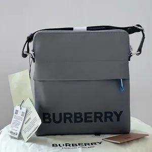 BURBERRY Burberry logo bag belt cross body leather men women gray Burberry Grey Leather Macken Crossbody Bag | Yoogi main image 2